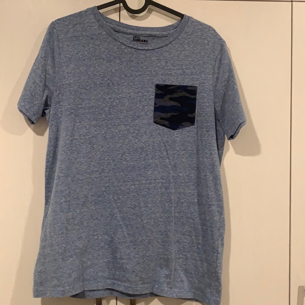 Short sleeve top